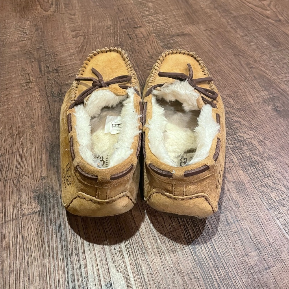 UGG Tan Suede Moccasin Slippers - Picture 4 of 7